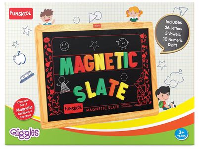 Cover page of the book 'GIGGLES MAGNETIC SLATE 9917300'