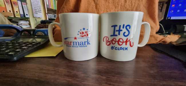 Cover page of the book 'STARMARK 25 MINDFUL YEARS MUG (ITS BOOK O CLOCK)'