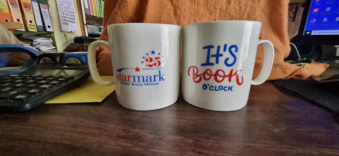 Full size cover page of the book 'STARMARK 25 MINDFUL YEARS MUG (ITS BOOK O CLOCK)'
